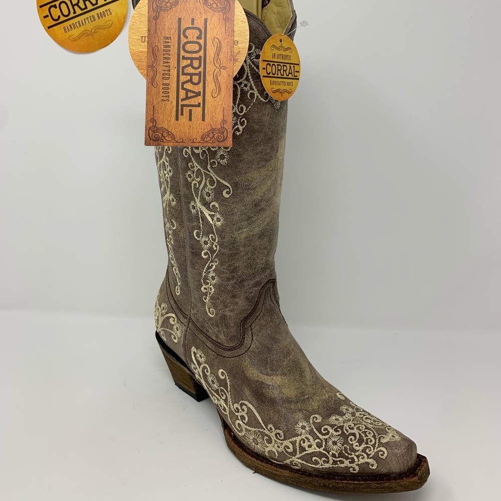 Women’s boots